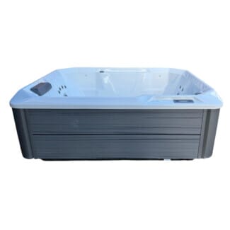 ex-display 3 seater Hot Spring Stride hot tub