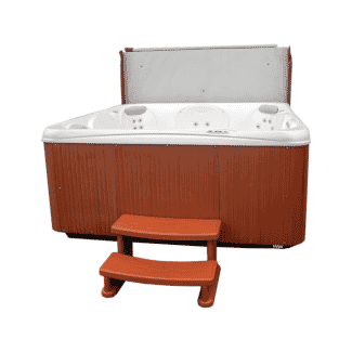 Pre Owned Hot Spring Relay Hot Tub