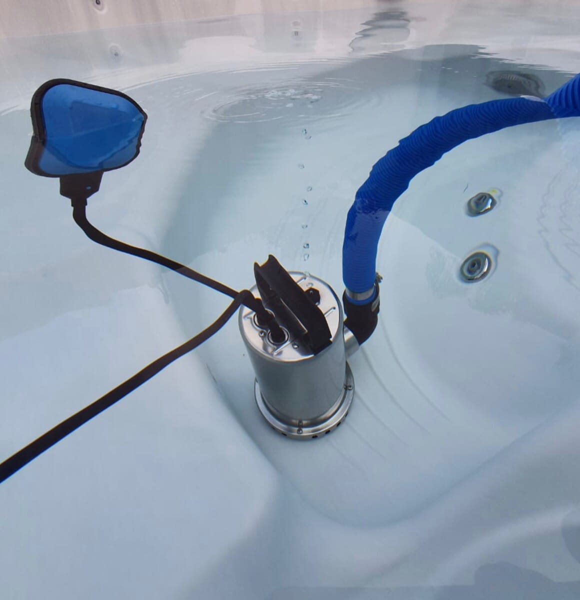 How To Drain Flush Refill Your Hot Tub Happy Hot Tubs